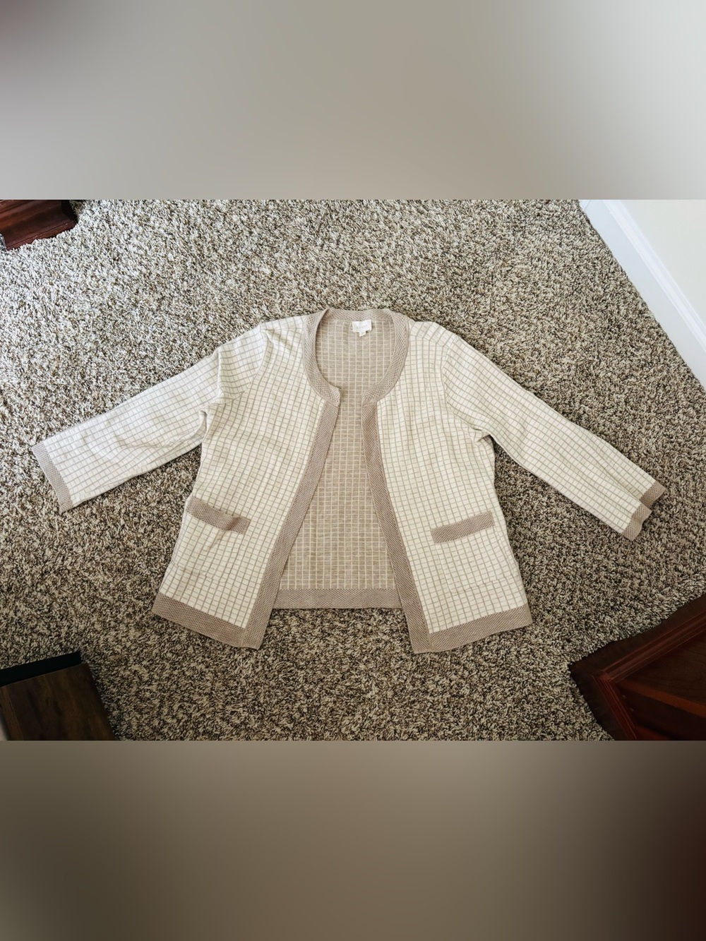 Cyrus Cream and Tan Textured Open-Front Cardigan